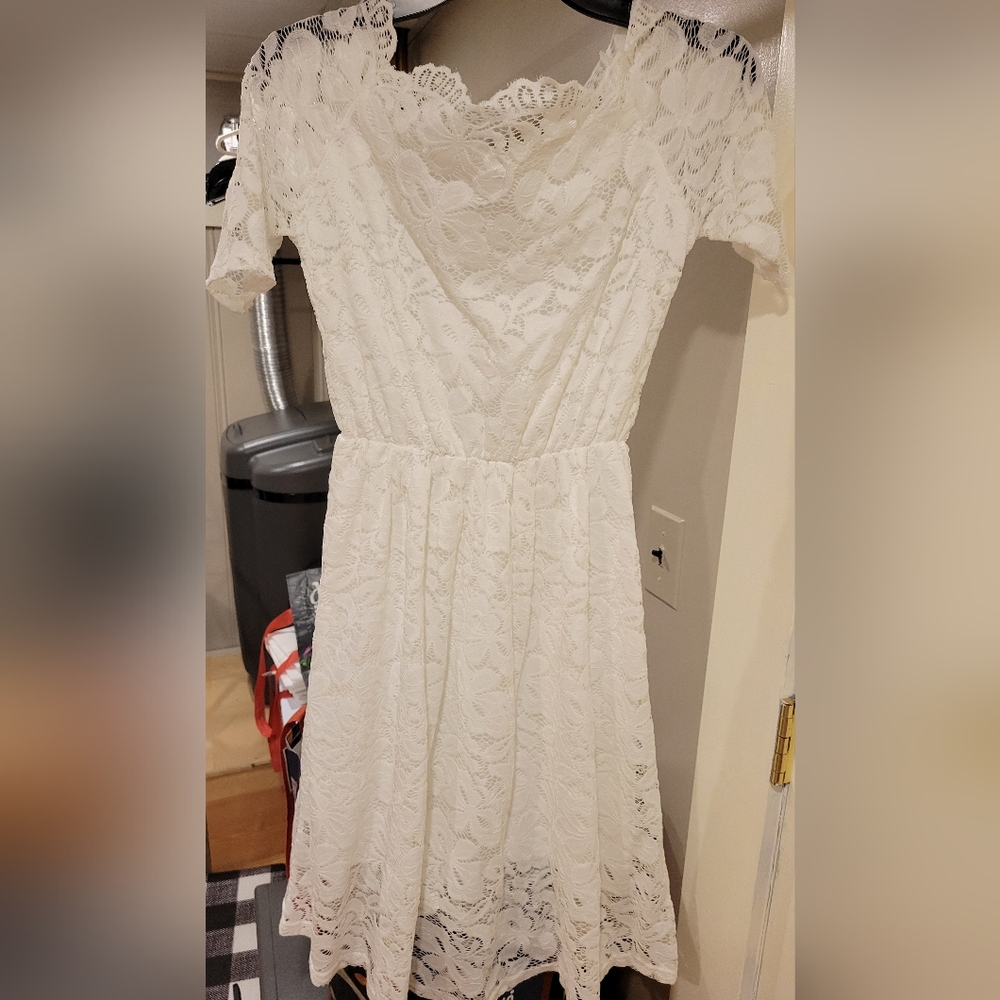 Off The Shoulders White Lace Dress